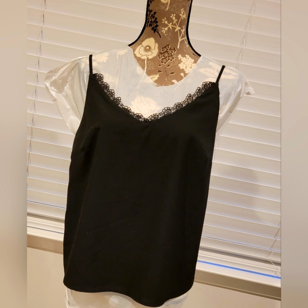 Banana Republic Black Lace Trim V-neck Cami